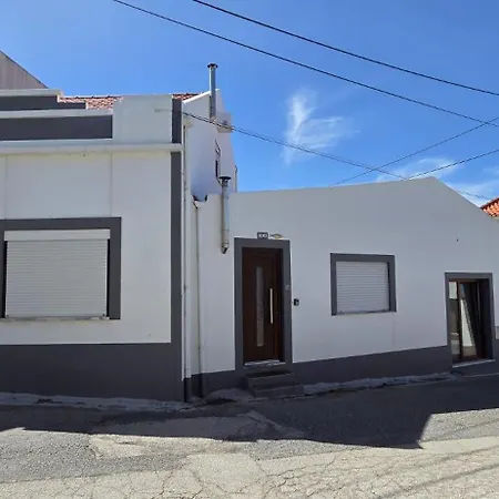 Casa vacanze Supertubos Jacuzzi Surf Retreat V4 *